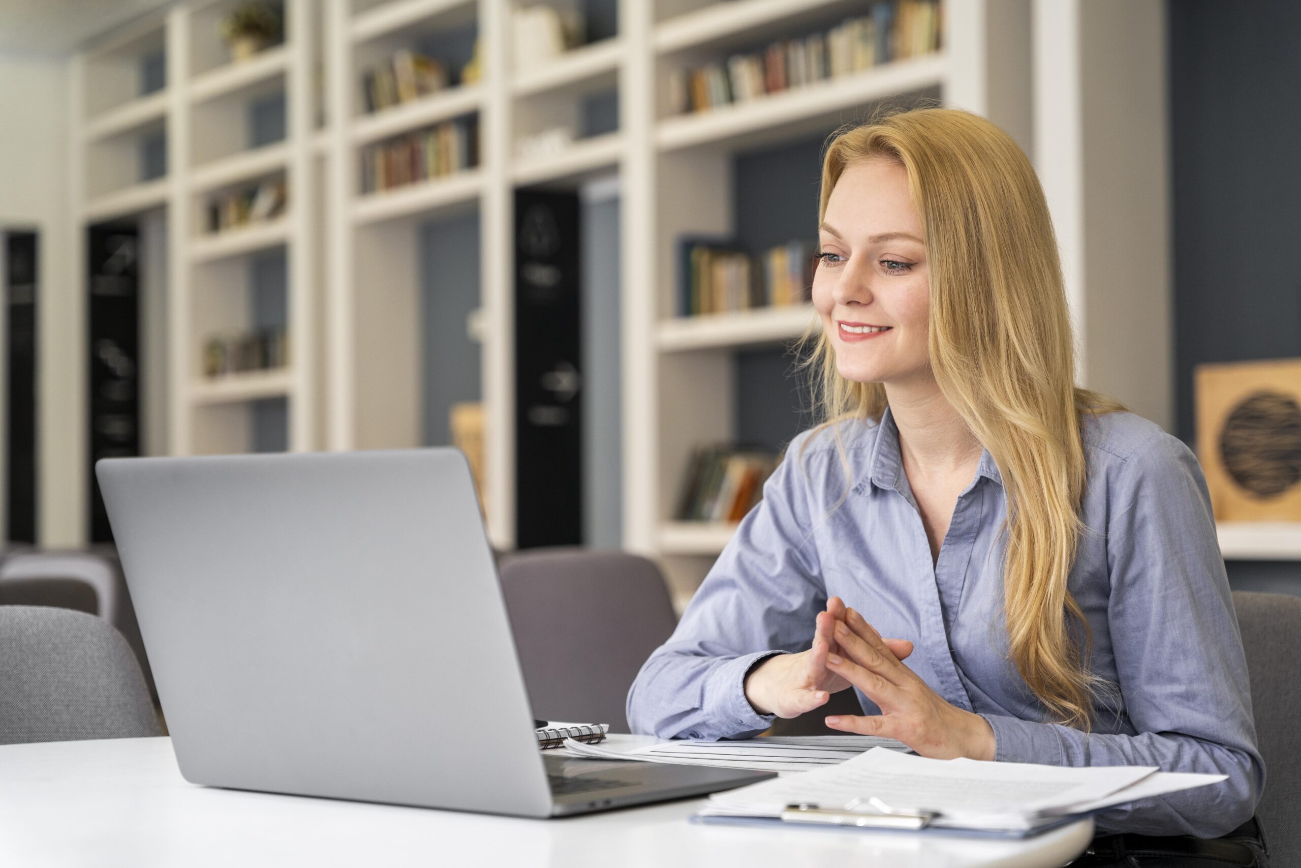 I consigli di AKG per scrivere un CV perfetto
